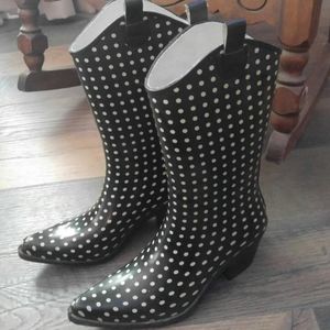 Cowgirl rain boots